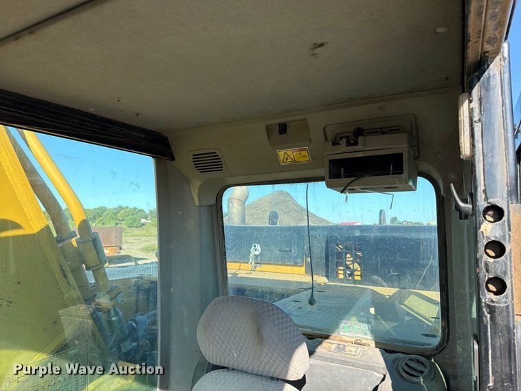 image for item FJ0527 2008 Caterpillar 345D excavator
