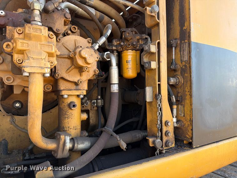image for item FJ0527 2008 Caterpillar 345D excavator