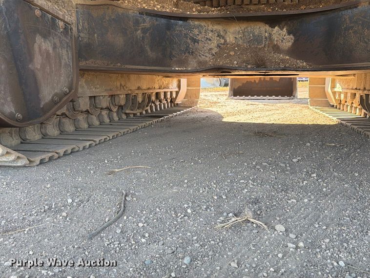 image for item FJ0527 2008 Caterpillar 345D excavator