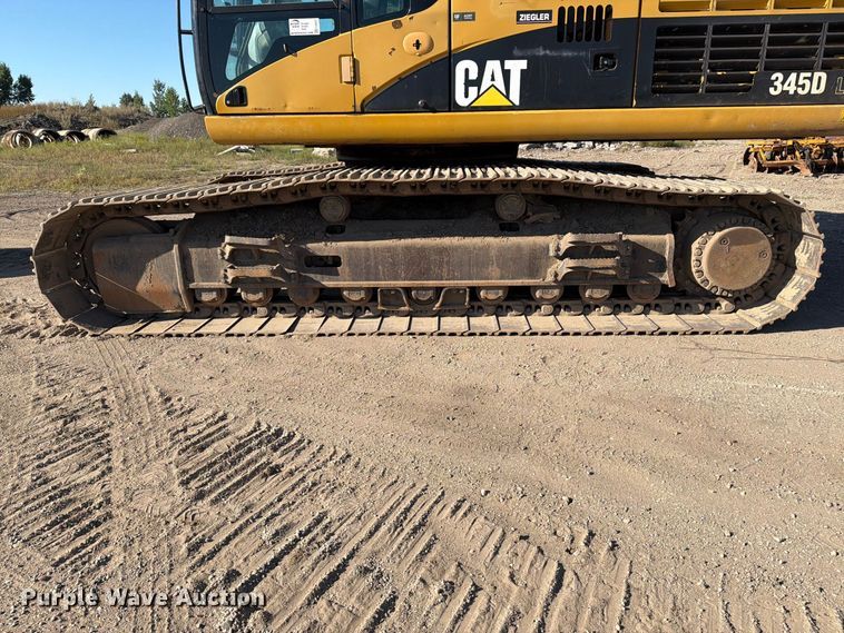 image for item FJ0527 2008 Caterpillar 345D excavator