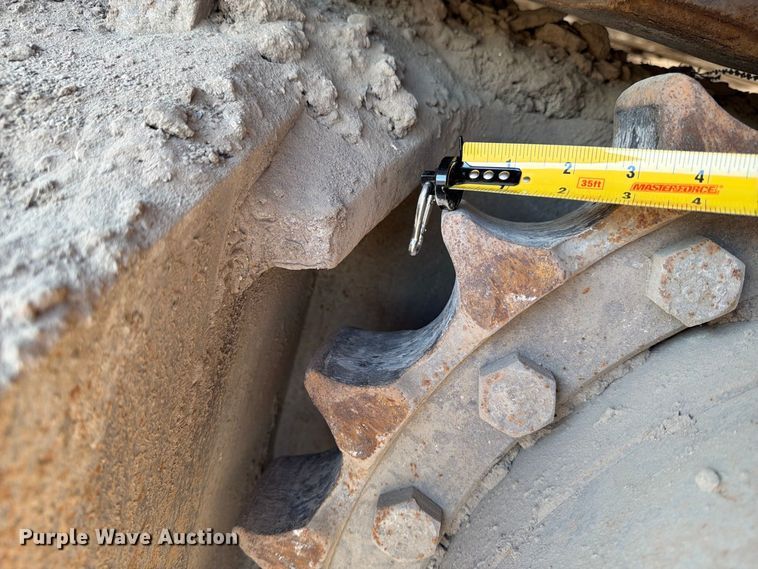 image for item FJ0527 2008 Caterpillar 345D excavator