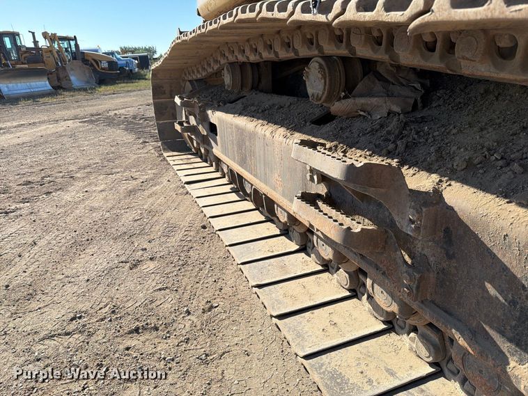 image for item FJ0527 2008 Caterpillar 345D excavator