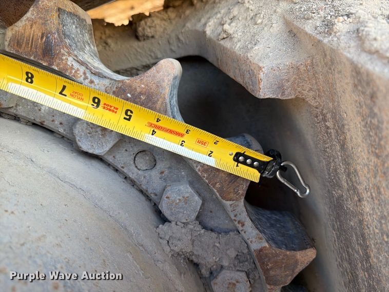 image for item FJ0527 2008 Caterpillar 345D excavator