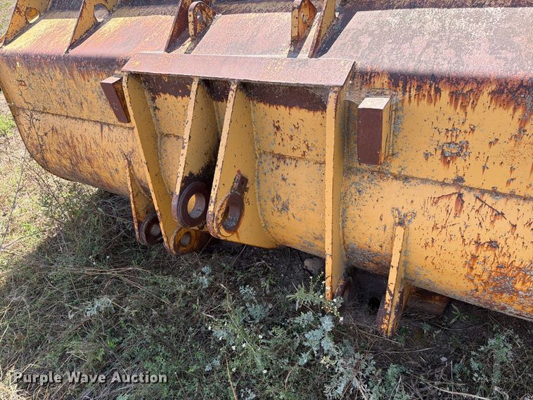 image for item FJ0528 Wheel loader bucket