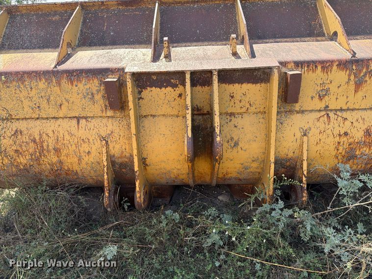 image for item FJ0528 Wheel loader bucket