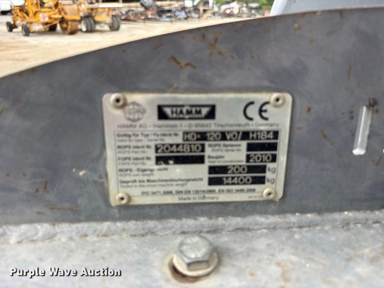image for item FK1498 2010 Hamm HD120 double drum vibratory roller