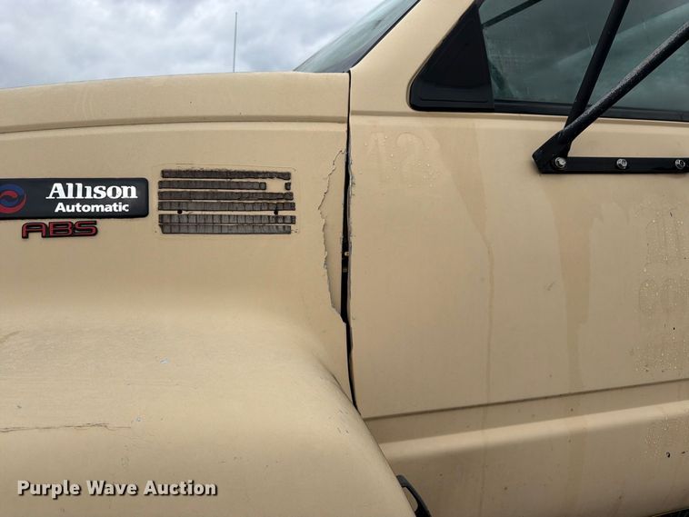 image for item FK3462 1998 GMC C6500 dump flatbed truck