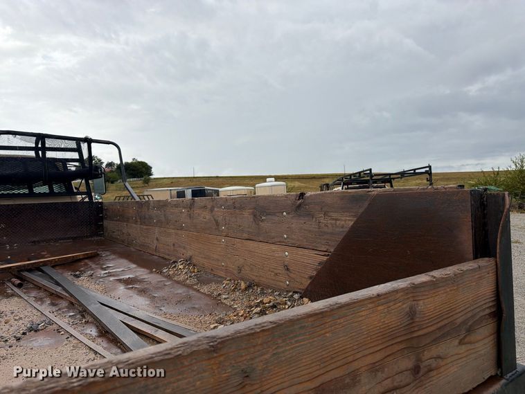 image for item FK3462 1998 GMC C6500 dump flatbed truck