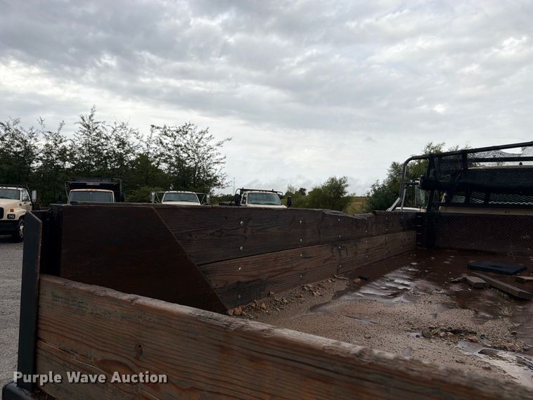 image for item FK3462 1998 GMC C6500 dump flatbed truck