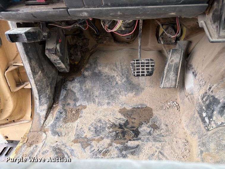 image for item FK3462 1998 GMC C6500 dump flatbed truck