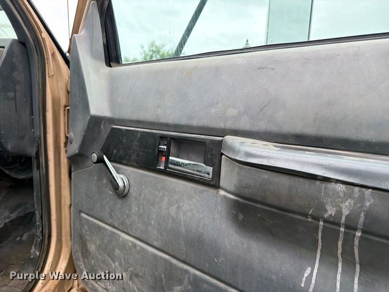 image for item FK3462 1998 GMC C6500 dump flatbed truck