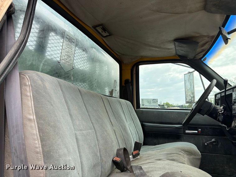 image for item FK3462 1998 GMC C6500 dump flatbed truck