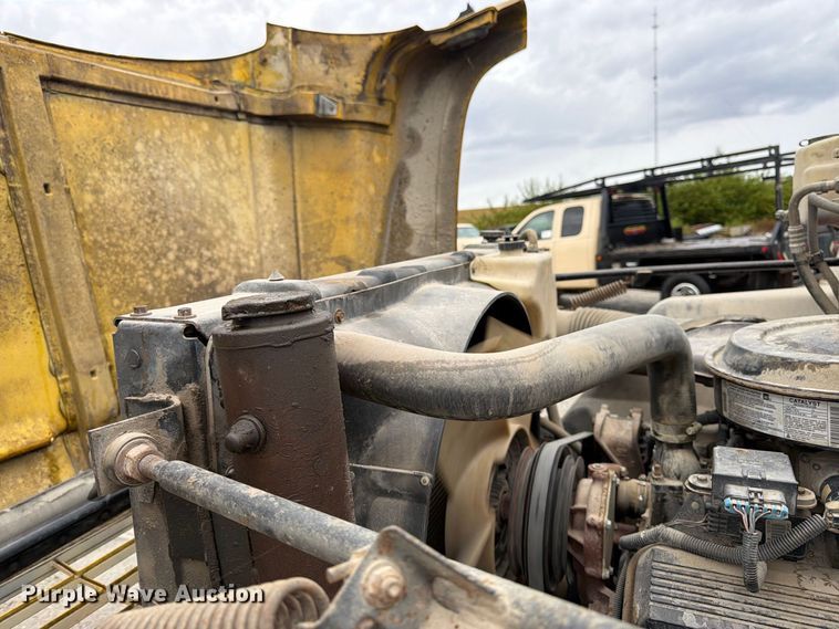 image for item FK3462 1998 GMC C6500 dump flatbed truck