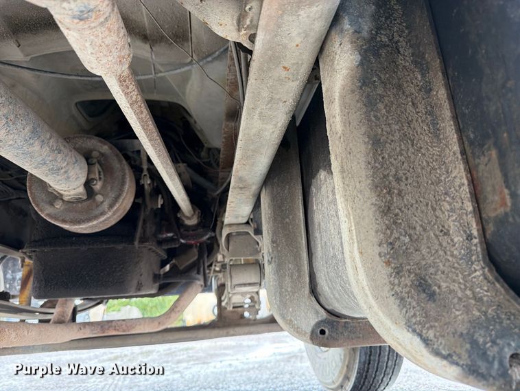 image for item FK3462 1998 GMC C6500 dump flatbed truck