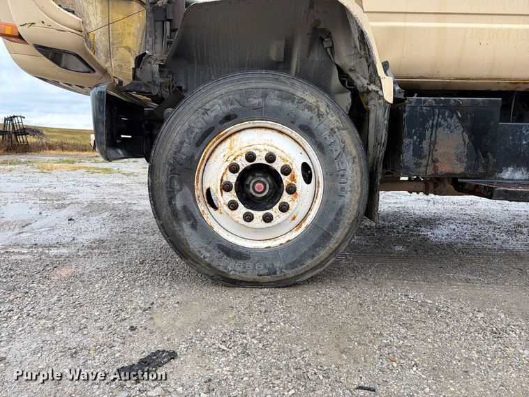 image for item FK3462 1998 GMC C6500 dump flatbed truck