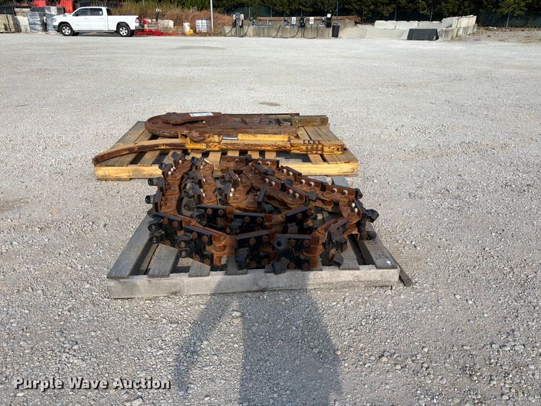 image for item FK3647 Vermeer trencher parts