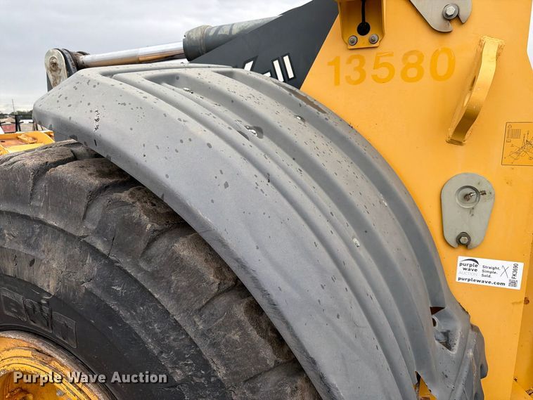 image for item FK3690 2014 John Deere 844K wheel loader