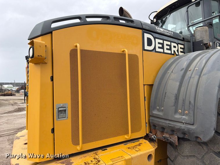 image for item FK3690 2014 John Deere 844K wheel loader