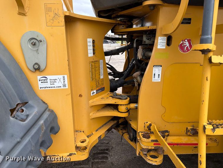 image for item FK3690 2014 John Deere 844K wheel loader