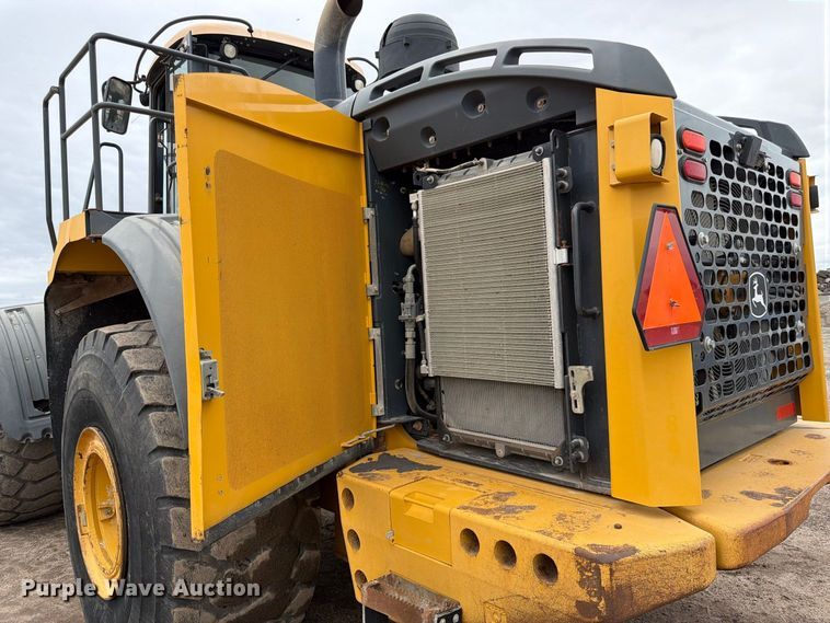 image for item FK3690 2014 John Deere 844K wheel loader