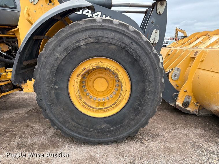 image for item FK3690 2014 John Deere 844K wheel loader