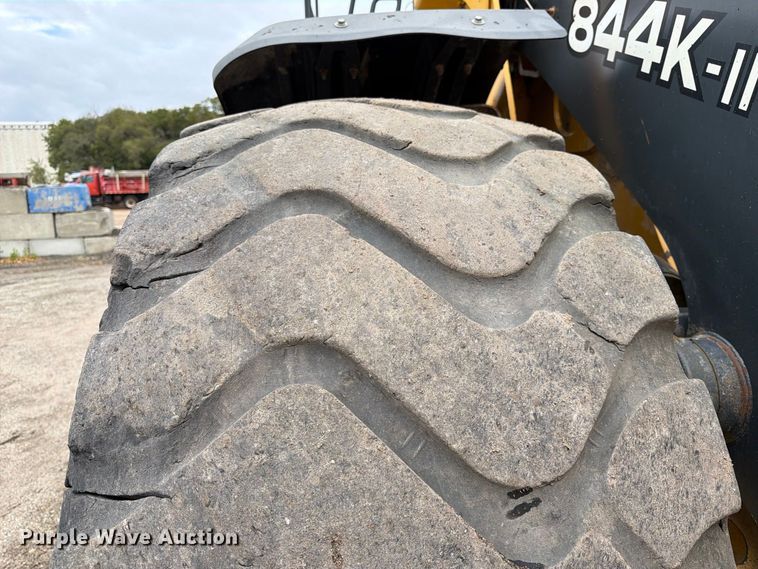 image for item FK3690 2014 John Deere 844K wheel loader