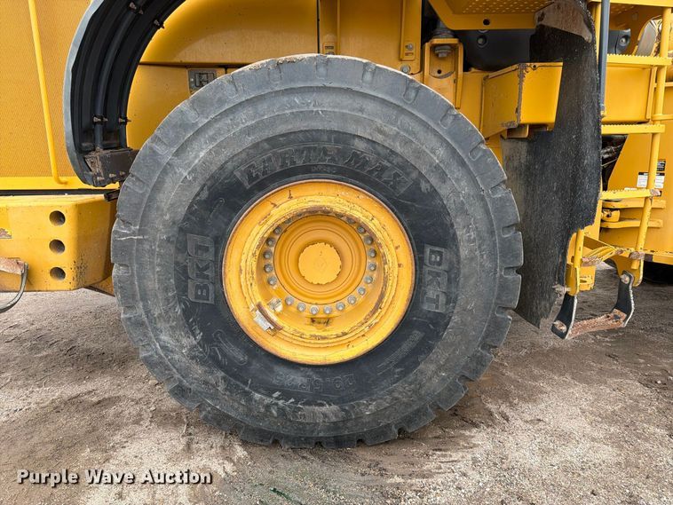 image for item FK3690 2014 John Deere 844K wheel loader