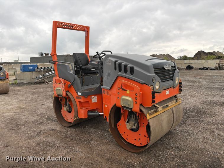 image for item FK3694 2016 Hamm HD 13i VV double drum vibratory roller