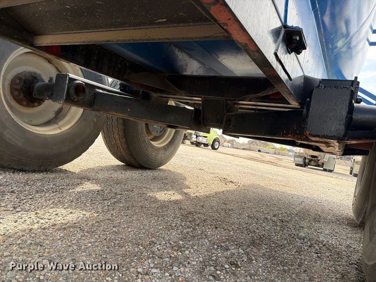 image for item FK3695 Blazer 2832 0695 tank trailer