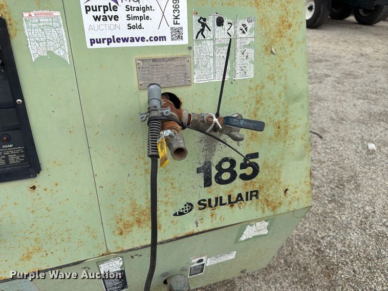 image for item FK3698 Sullair 185 DPQ JD air compressor