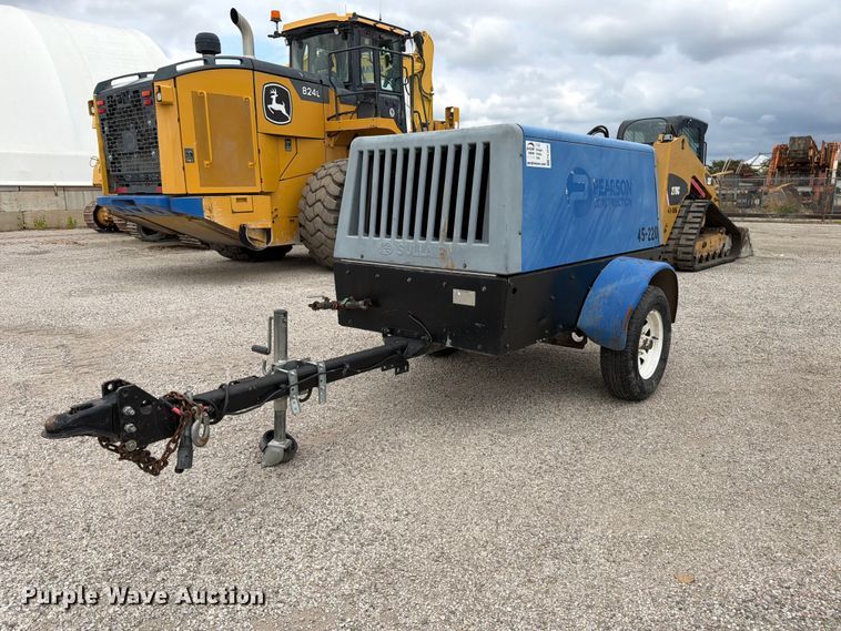 image for item FK3699 Sullair 185DPQCAT air compressor