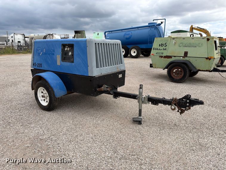image for item FK3699 Sullair 185DPQCAT air compressor