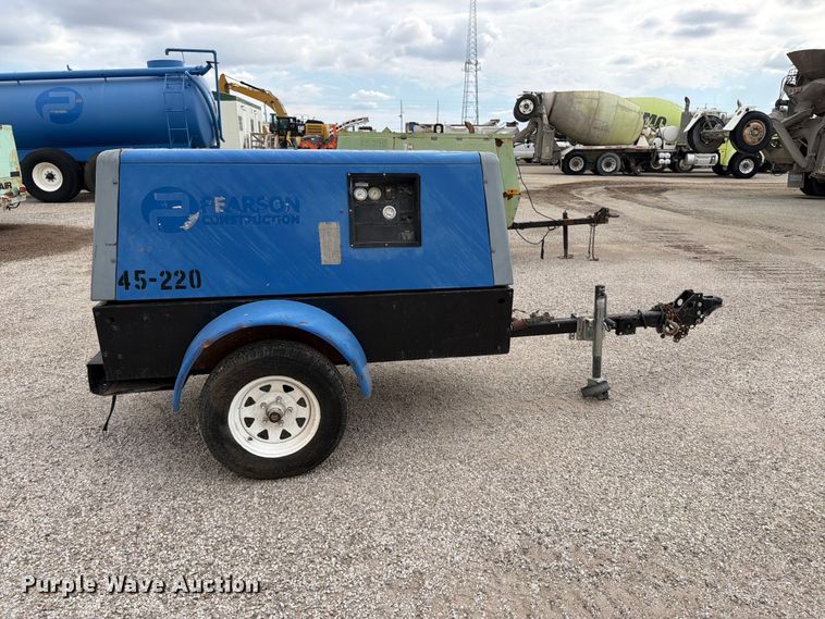 image for item FK3699 Sullair 185DPQCAT air compressor