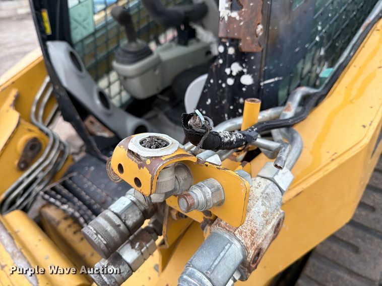 image for item FK3701 2012 Caterpillar 279C tracked skid steer loader