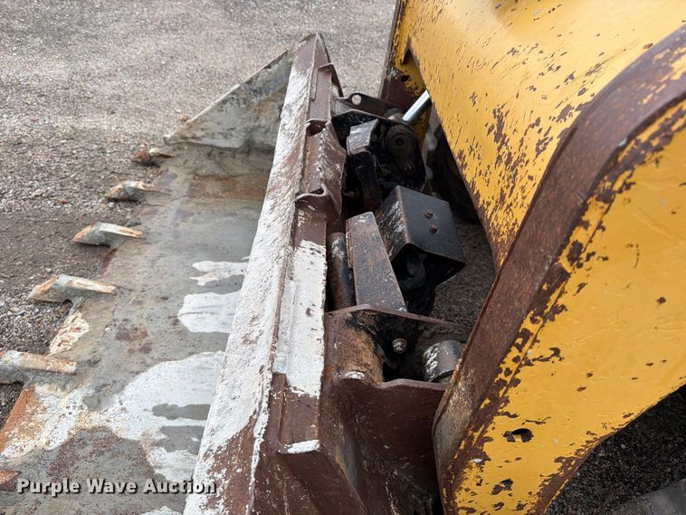 image for item FK3701 2012 Caterpillar 279C tracked skid steer loader