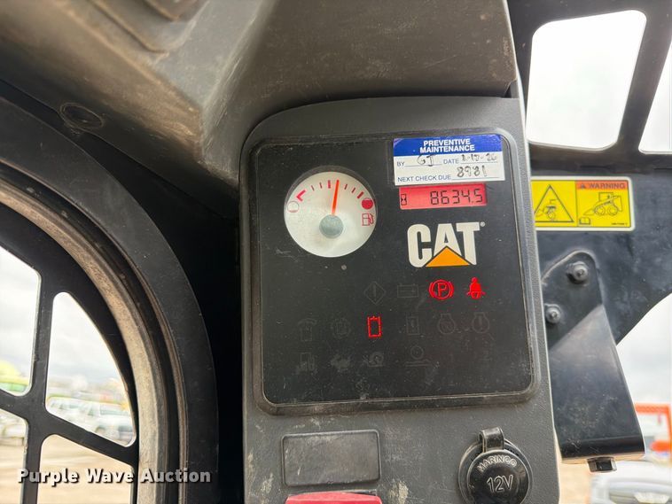 image for item FK3701 2012 Caterpillar 279C tracked skid steer loader