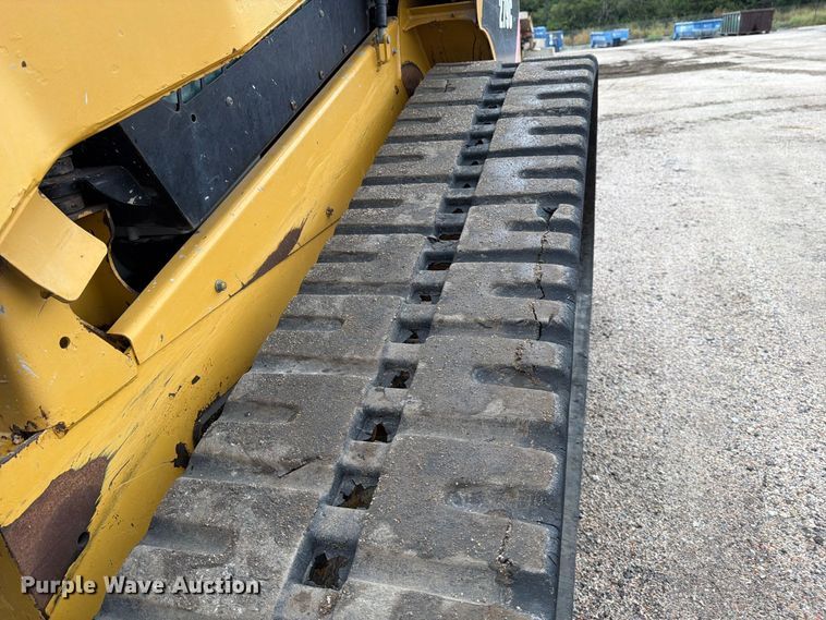 image for item FK3701 2012 Caterpillar 279C tracked skid steer loader