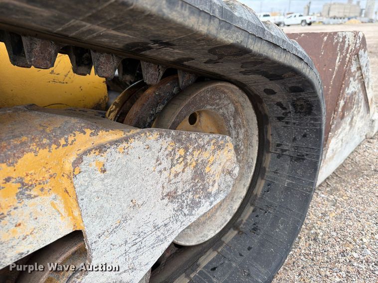image for item FK3701 2012 Caterpillar 279C tracked skid steer loader