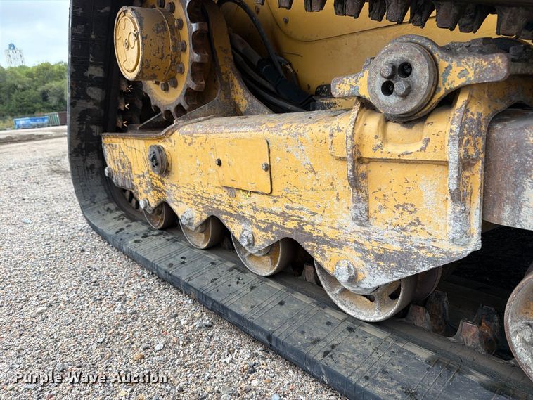 image for item FK3701 2012 Caterpillar 279C tracked skid steer loader