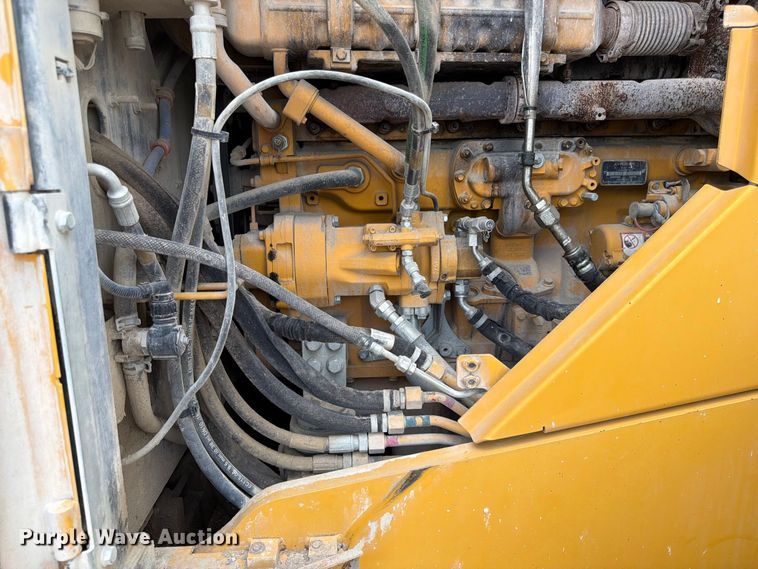 image for item FK3702 2020 John Deere 824L wheel loader