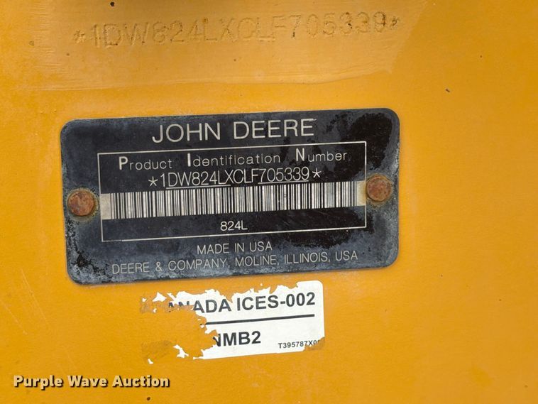 image for item FK3702 2020 John Deere 824L wheel loader