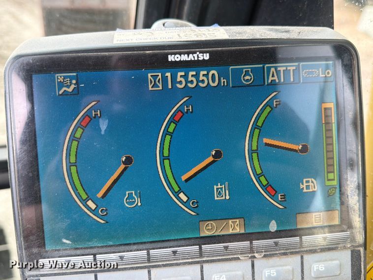 image for item FK3703 2006 Komatsu PC220LC-8 excavator
