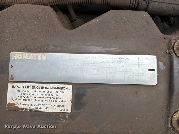 image for item FK3703 2006 Komatsu PC220LC-8 excavator