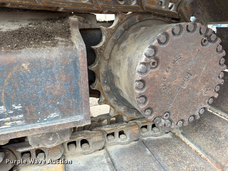 image for item FK3703 2006 Komatsu PC220LC-8 excavator