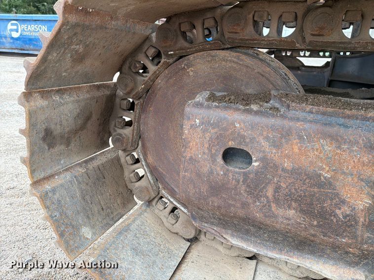 image for item FK3703 2006 Komatsu PC220LC-8 excavator