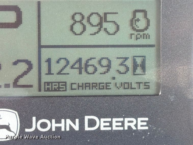 image for item FK3704 2010 John Deere 750J dozer