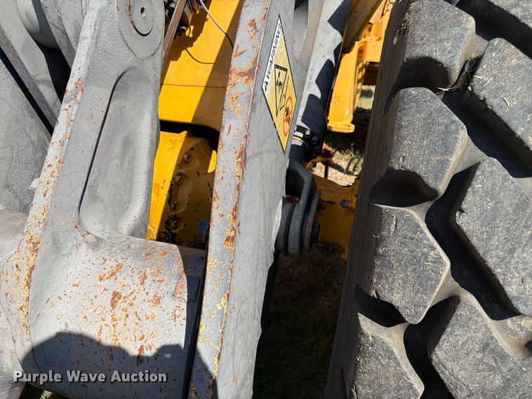 image for item FK3712 2002 Volvo L70D wheel loader