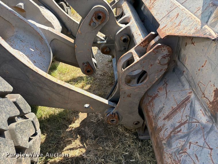 image for item FK3712 2002 Volvo L70D wheel loader