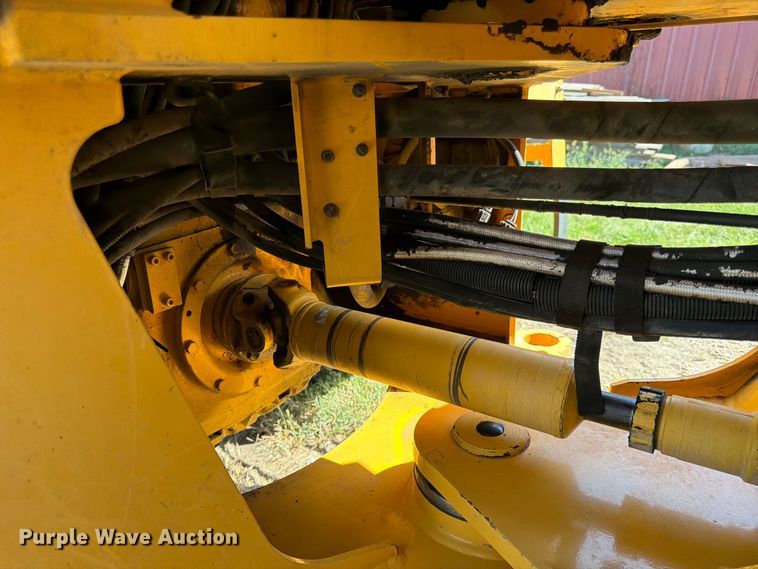 image for item FK3712 2002 Volvo L70D wheel loader