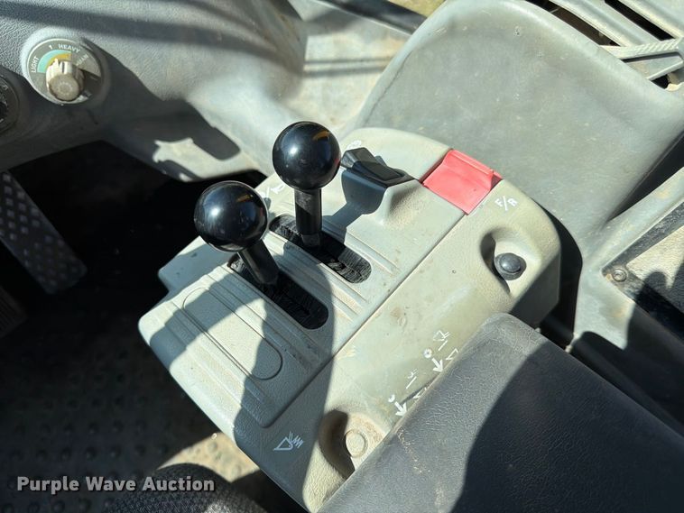 image for item FK3712 2002 Volvo L70D wheel loader